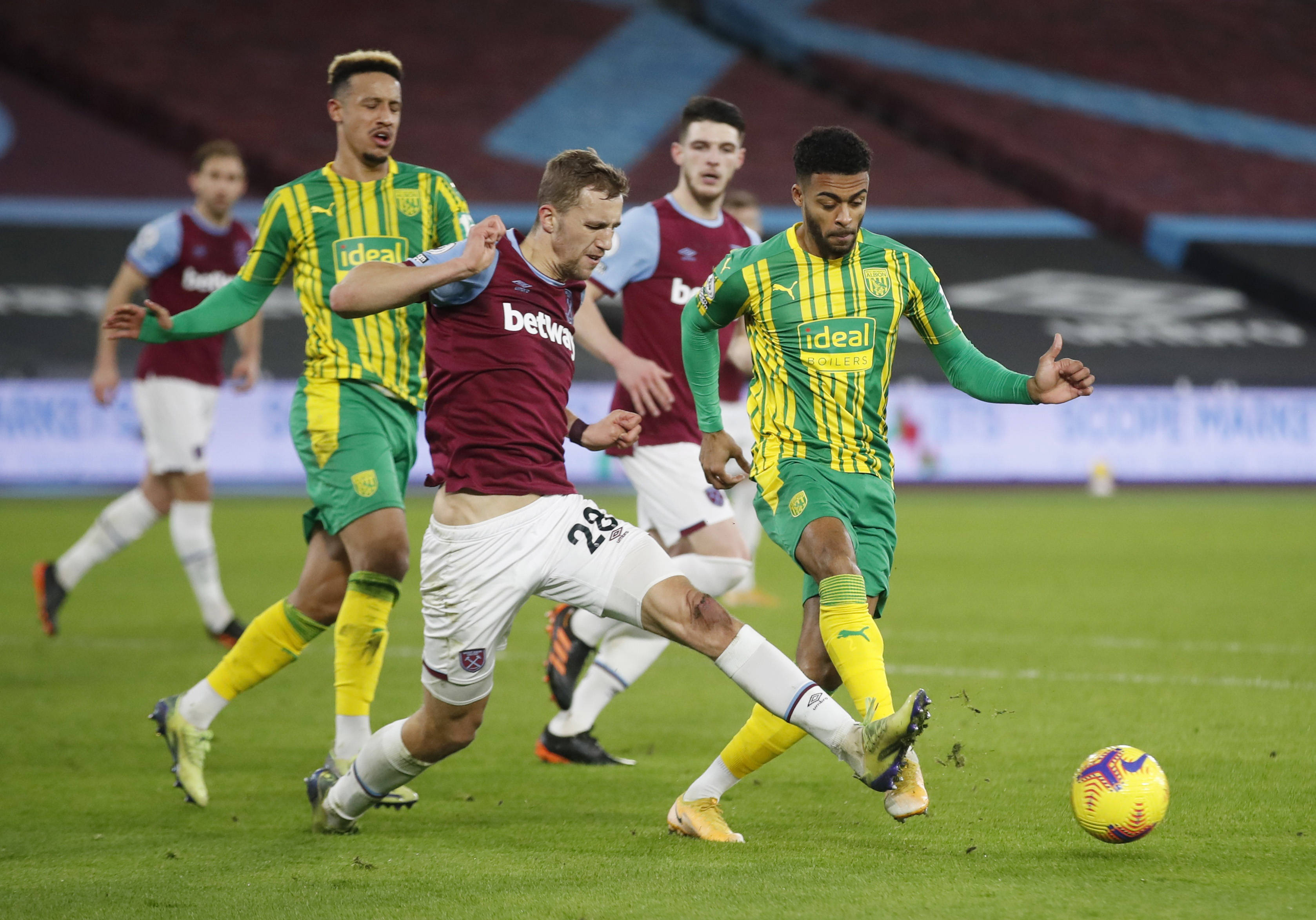 升整体表现 升整体表现